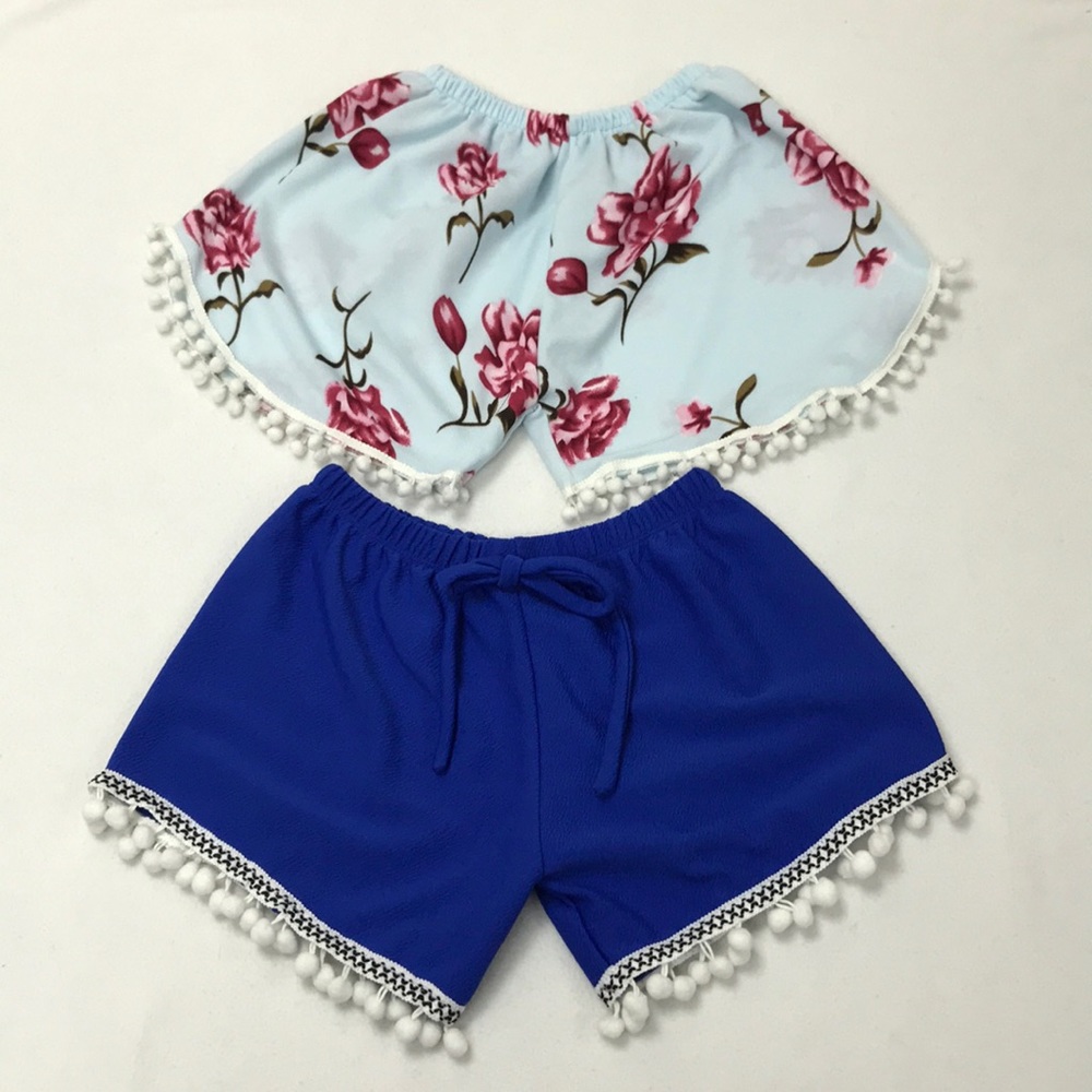 🆕 Foral and blue shorts bundle with Pom poms